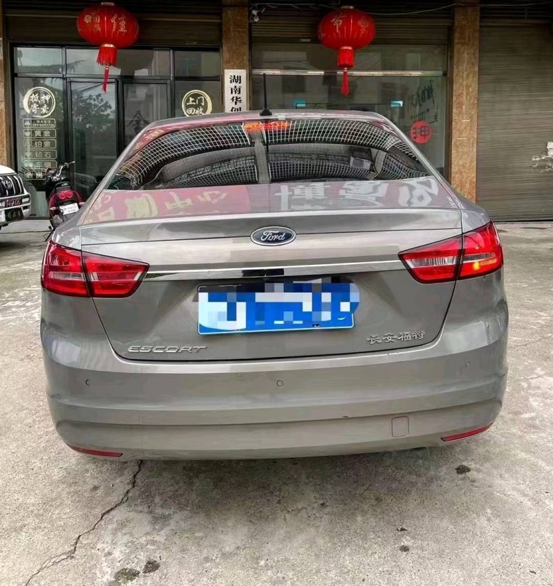 邯郸17年福特福睿斯3