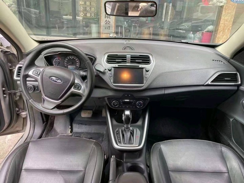 邯郸17年福特福睿斯5