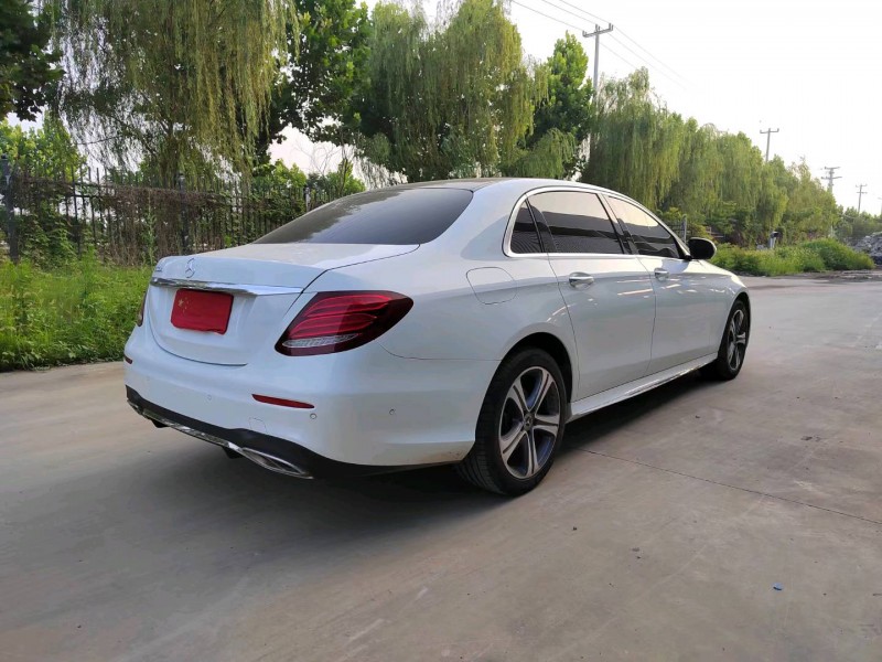 徐州19年奔驰E8