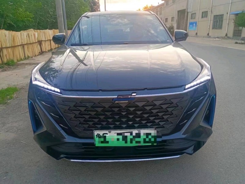 東營23年長安汽車歐尚1