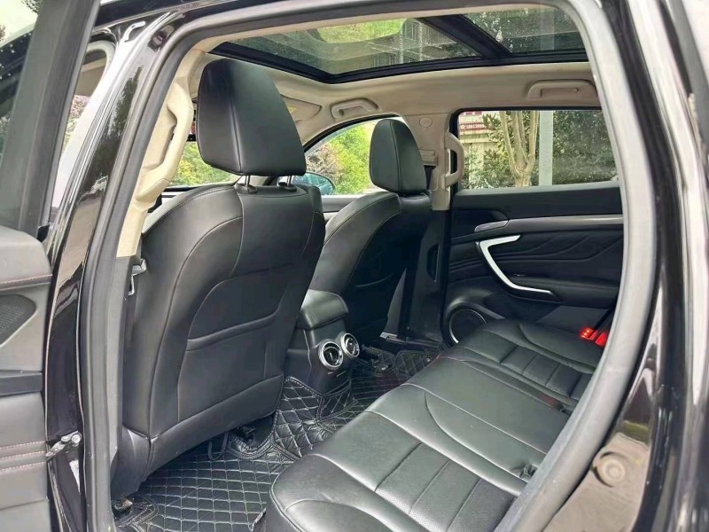 衡陽18年長城汽車WEY VV73