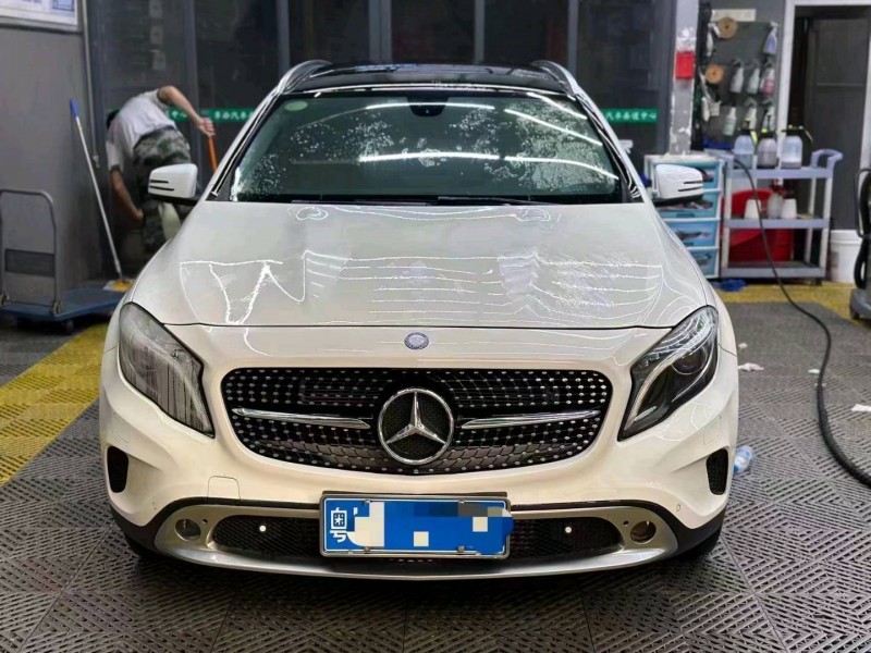 珠海15年奔驰GLA1