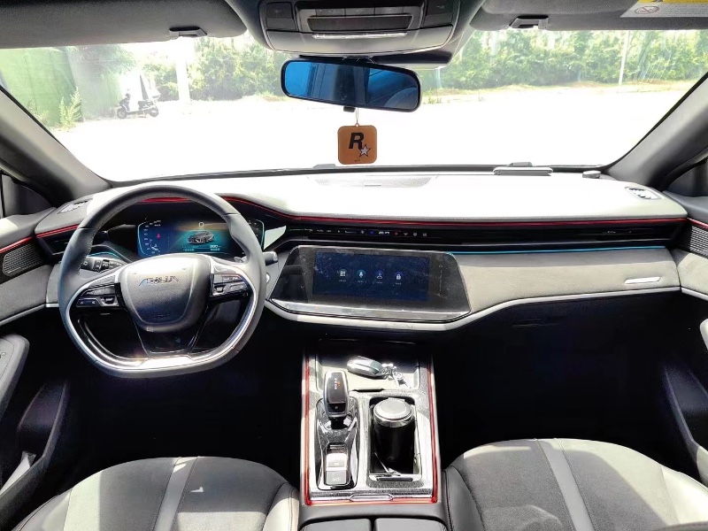 潍坊22年东风奕炫7