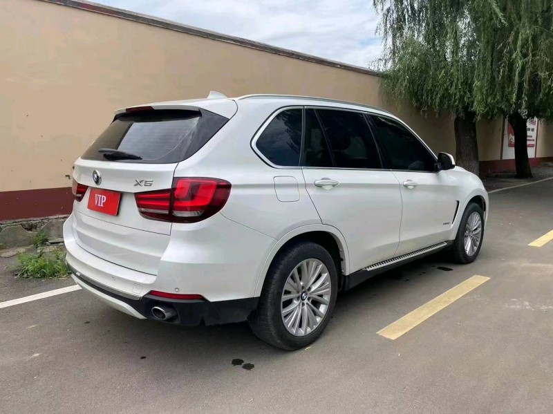 青岛18年宝马X55