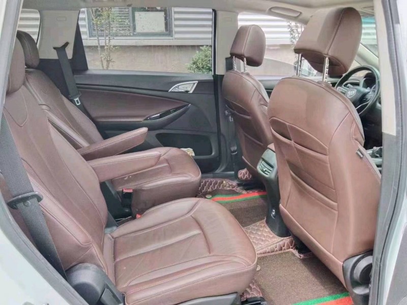 常州17年别克GL66