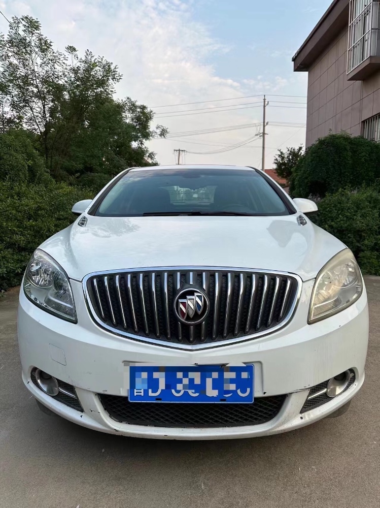 潍坊12年别克英朗1