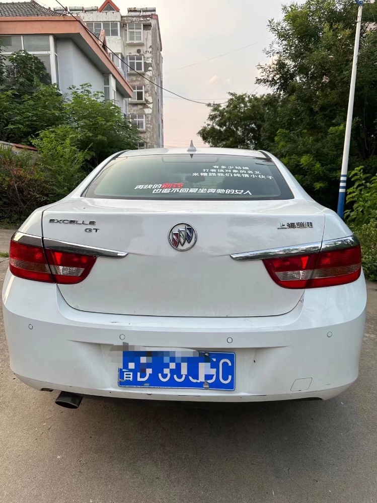 潍坊12年别克英朗6