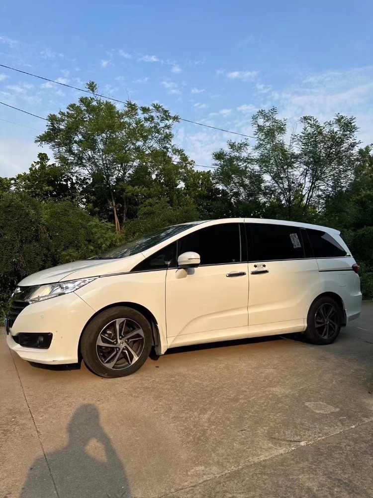 潍坊17年本田奥德赛3