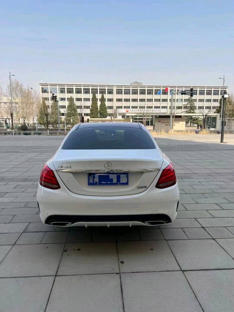 廊坊18年奔驰C8