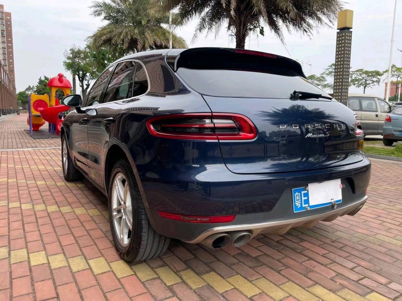 佛山15年保時捷Macan4
