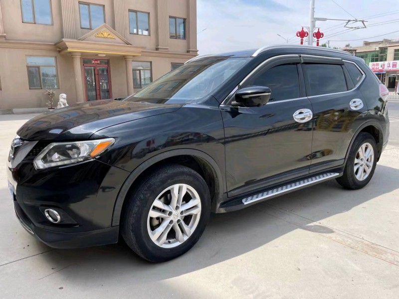 保定14年日产奇骏4