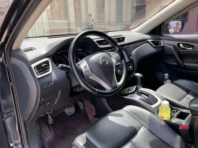 保定14年日产奇骏6