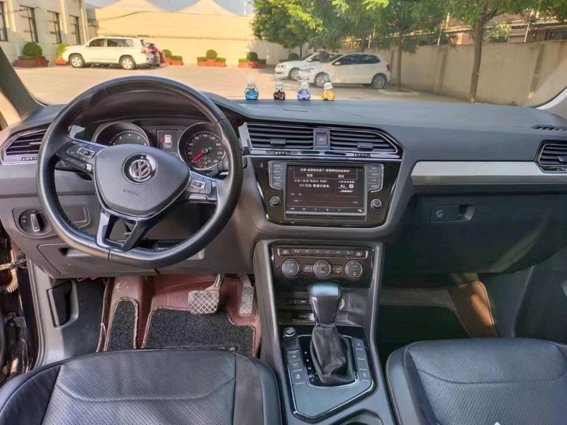 保定18年大众途观L7