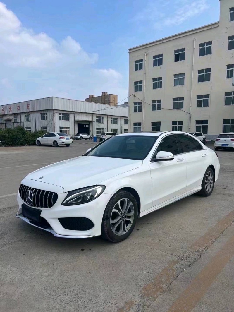 济南17年奔驰C2