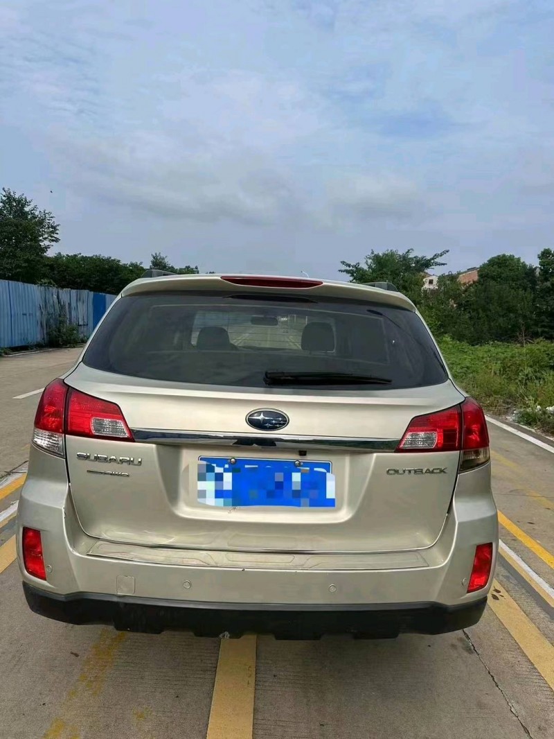宜昌11年斯巴魯傲虎6