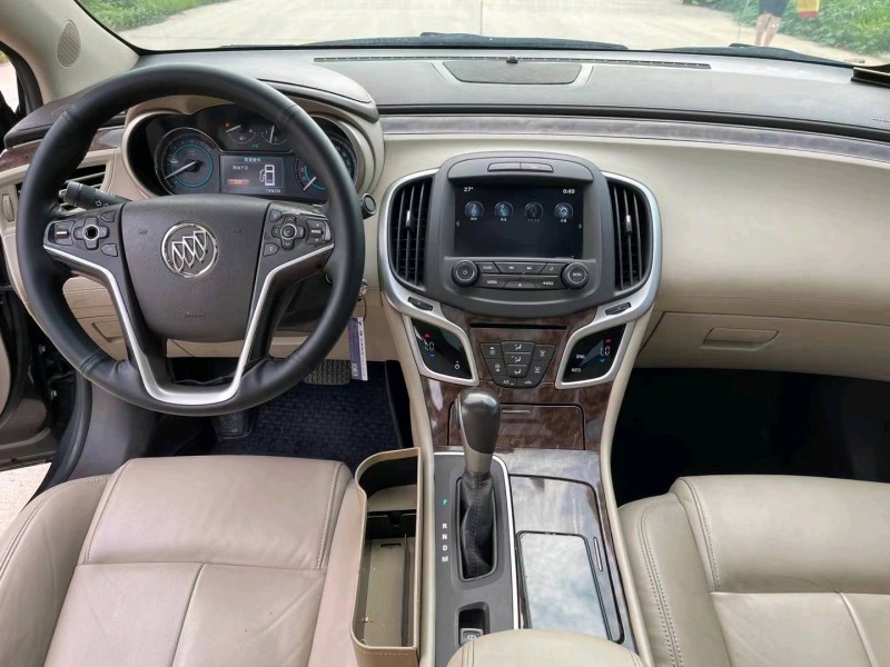 徐州14年别克君越4