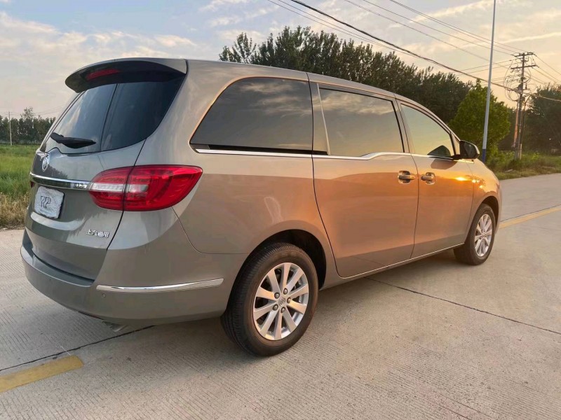 徐州19年别克GL87