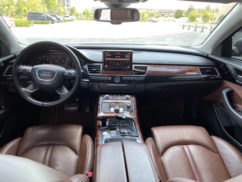 潍坊11年奥迪A8L4