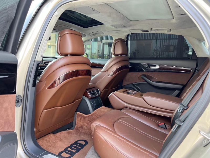 潍坊11年奥迪A8L5