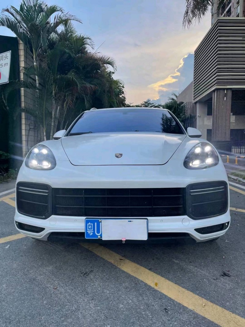 佛山12年保時捷卡宴1