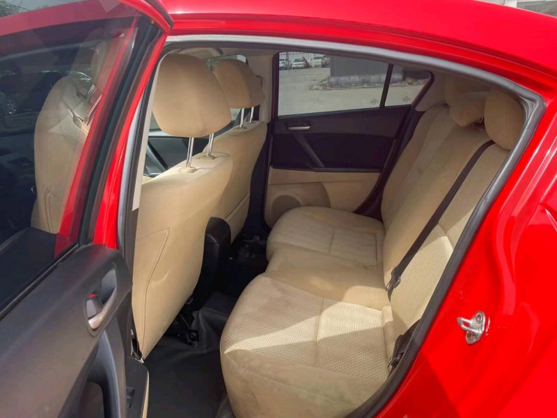 保定12年马自达3星骋7