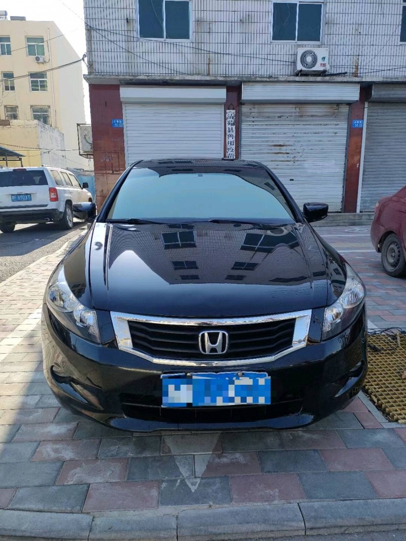 保定09年本田雅阁1