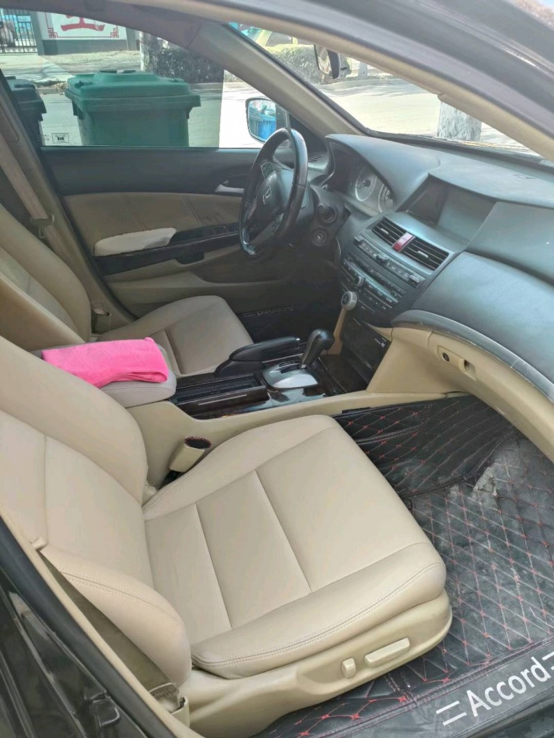 保定09年本田雅阁5