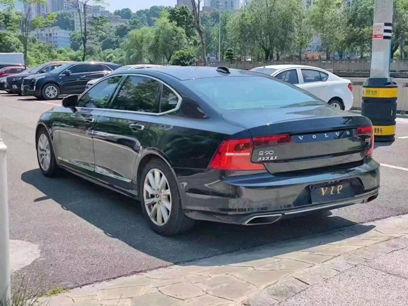 重庆19年沃尔沃S909