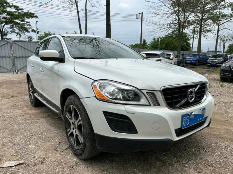 广州12年沃尔沃XC602