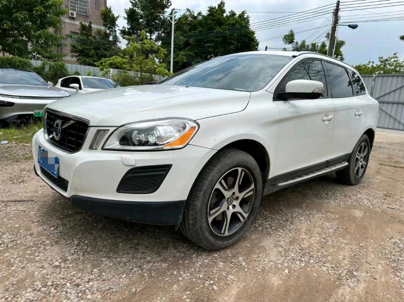 广州12年沃尔沃XC603