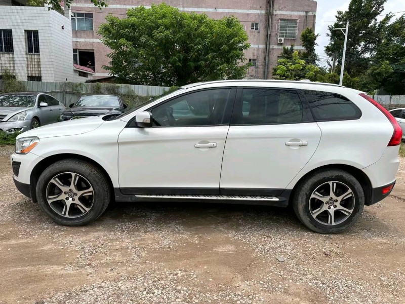 广州12年沃尔沃XC607