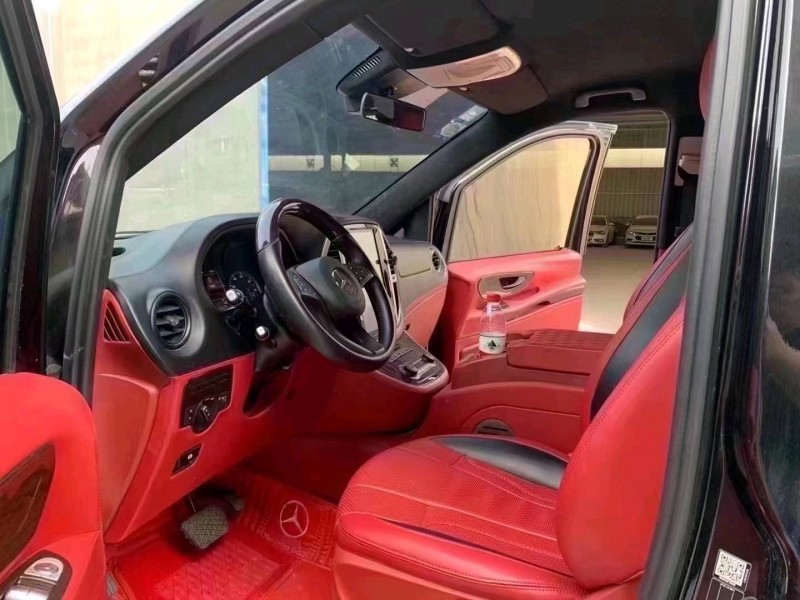 郑州20年奔驰威霆4