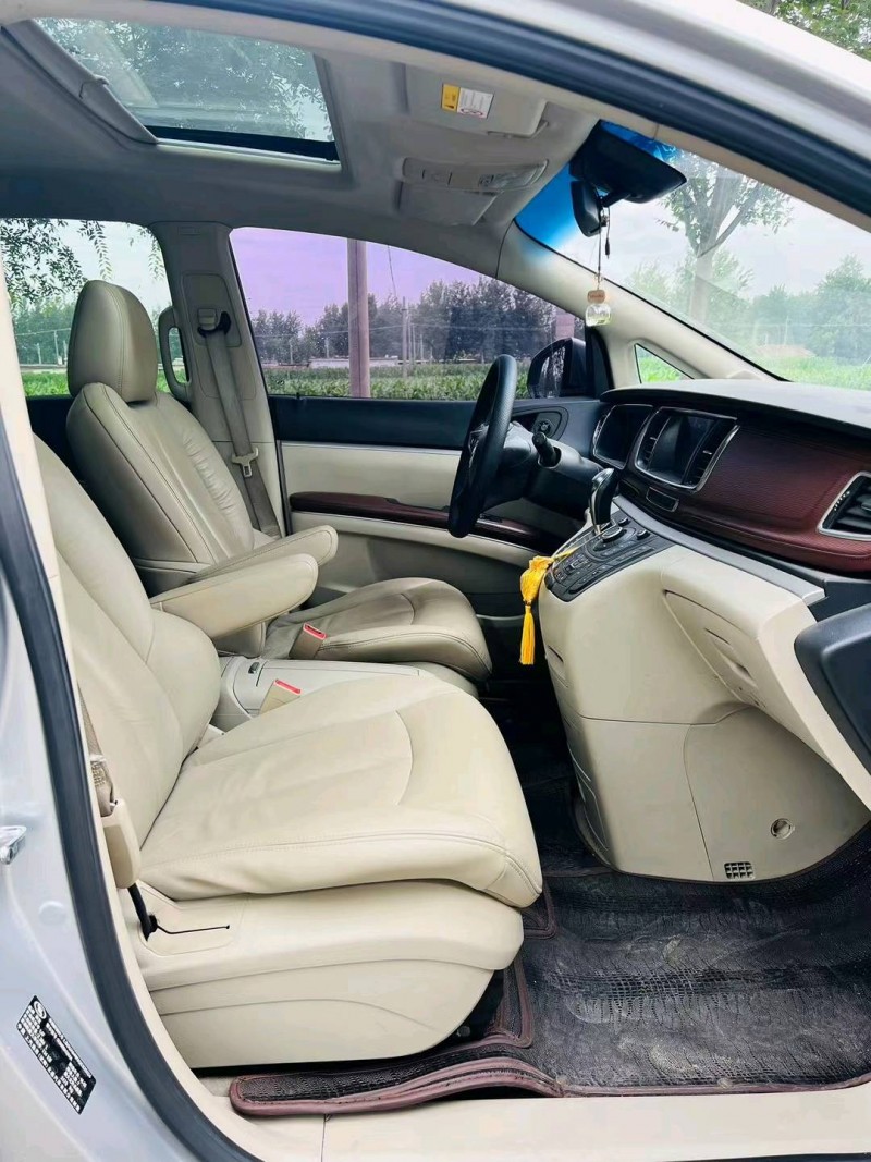 徐州16年别克GL84