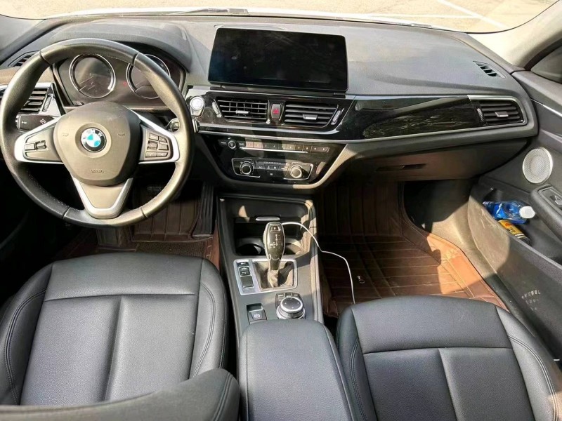 宜昌21年宝马1系6