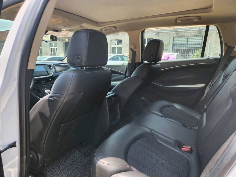 东营16年别克昂科威5