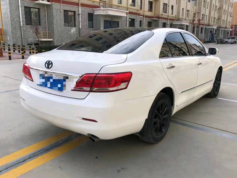 保定12年丰田凯美瑞4