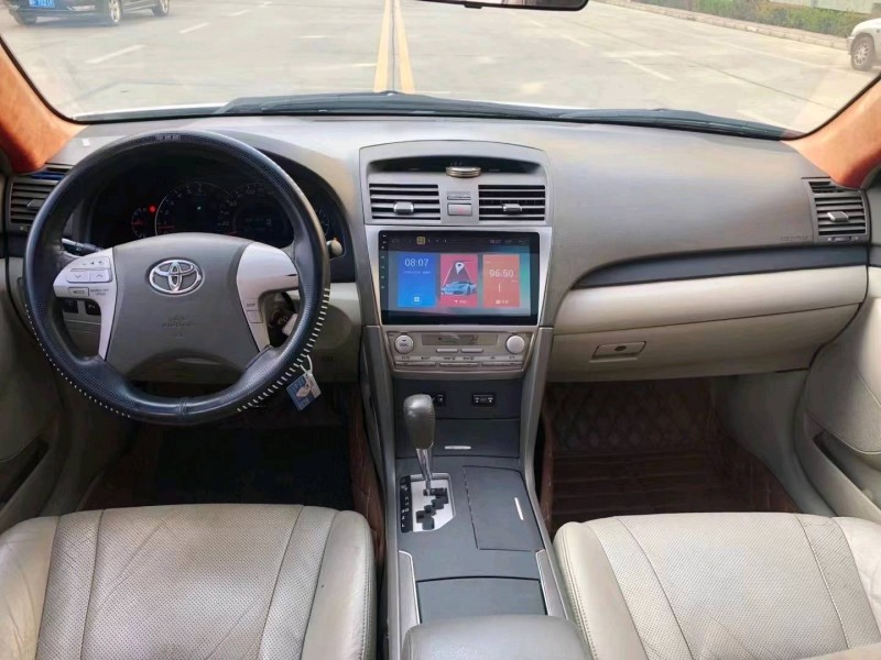 保定12年丰田凯美瑞8