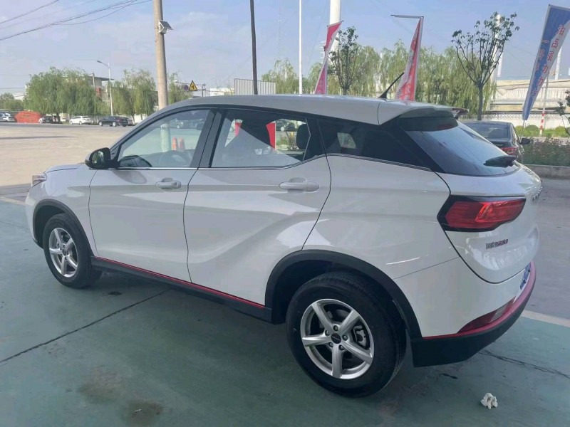 保定22年东风风光8