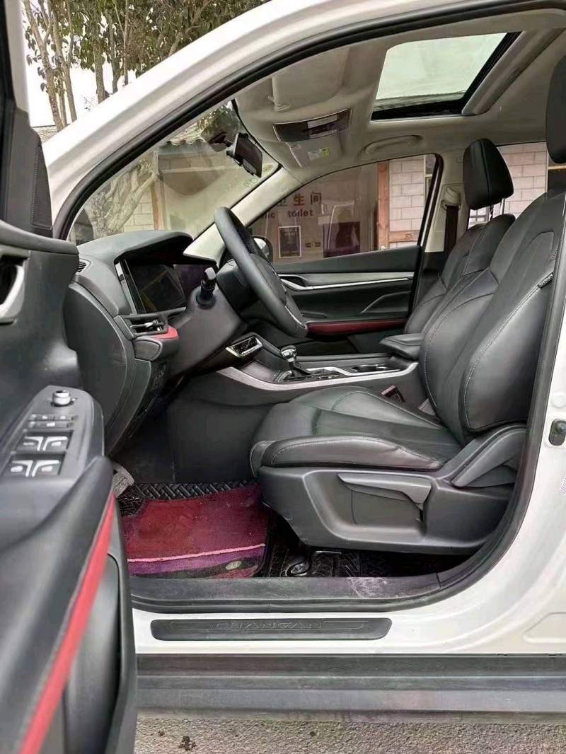 安順20年長安汽車CS556