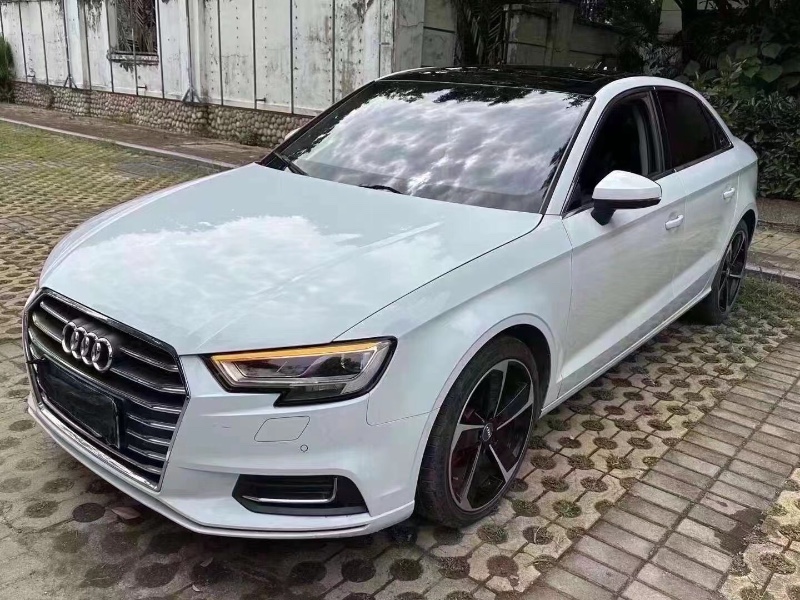 潍坊18年奥迪A33