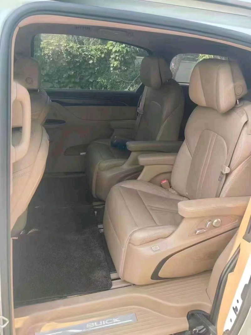 聊城21年别克GL83