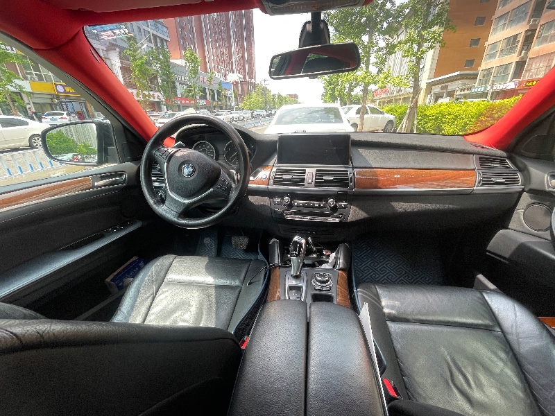重庆14年宝马X67