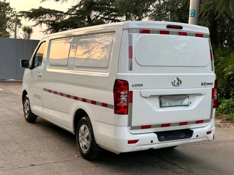 徐州22年長安汽車新豹MINI8