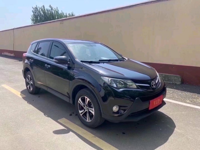青岛16年丰田RAV4荣放3