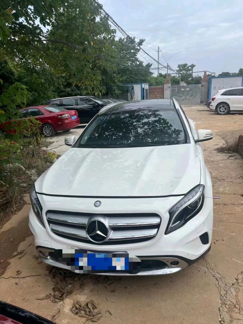 衡阳16年奔驰GLA1