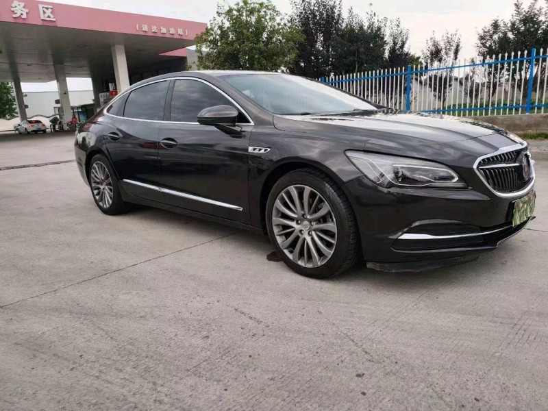 徐州17年别克君越2