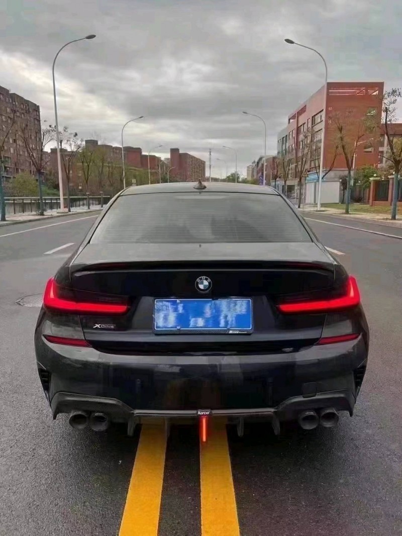 宜昌21年宝马3系9