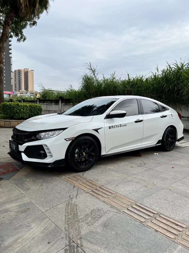 东莞22年本田思域3