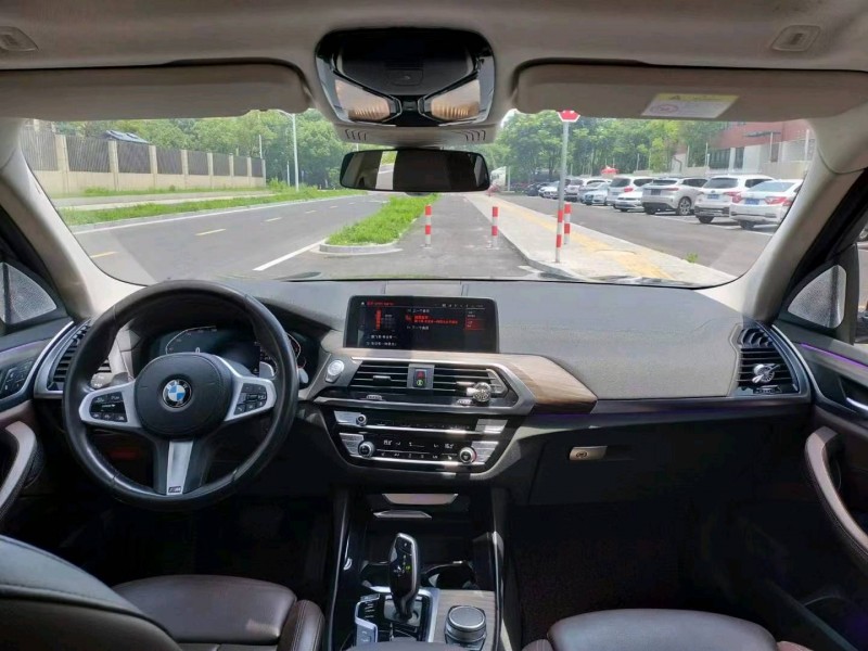 常州20年宝马X33