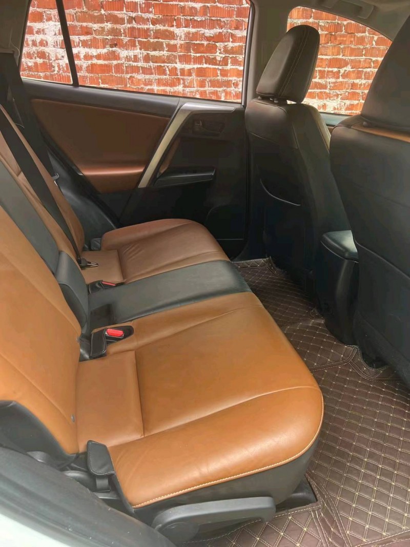 珠海18年丰田RAV4荣放6